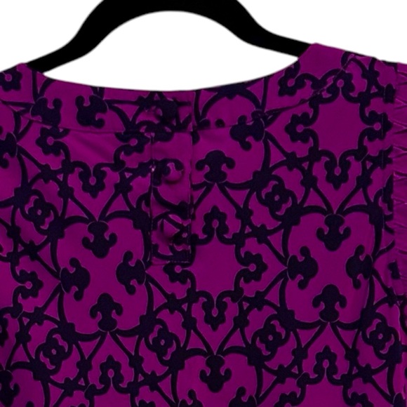 NWOT- Banana Republic Factory - Pleated Short Sleeve Top - Picture 6 of 7